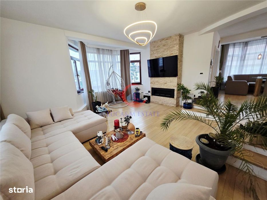 Vila, Cerneteaz, Teren Generos, Casa de Oaspeti, Beci, Garaj