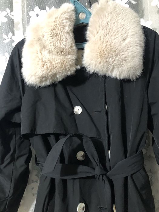 Одежда пальто бу  42-44 размер