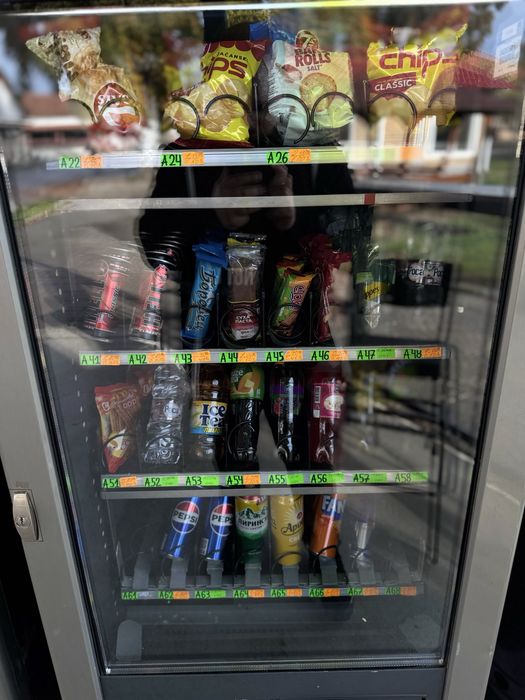 Вендинг машина Bianchi и автомат за безалкохолни и снаксове