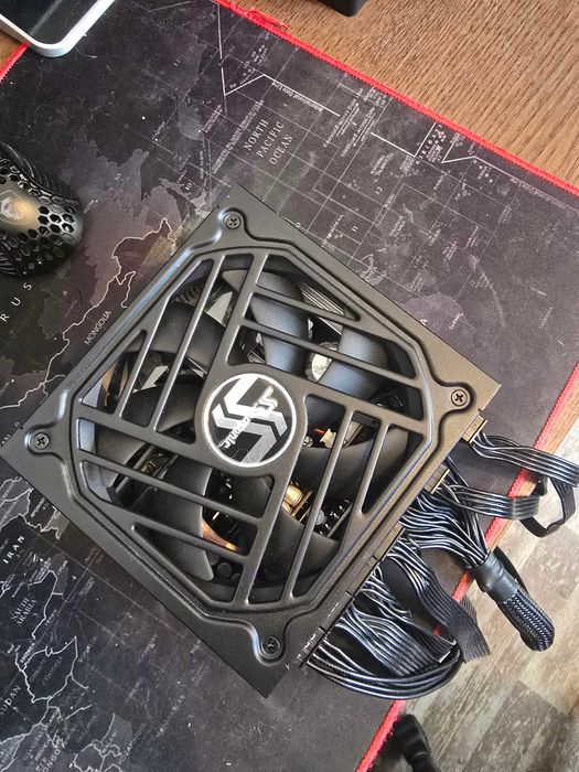 Seasonic Focus GX-1000 2024, 80+ Gold, 1000W