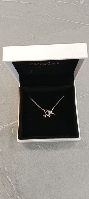 Продам Pandora  цепочки