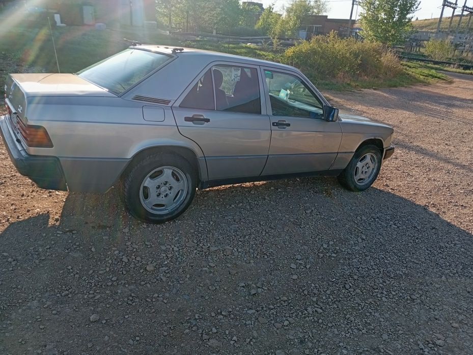 Продам Автомобиль Мерседес 190