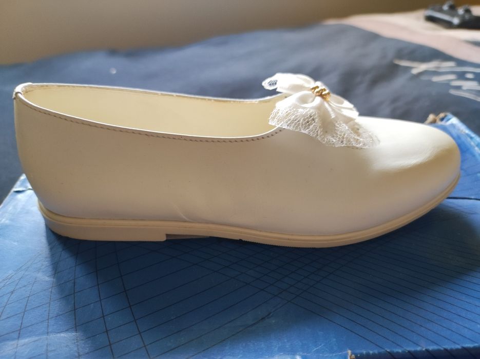 Детски обувки за момиче