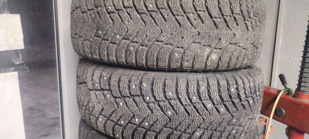 Продам 2 баллона на 15