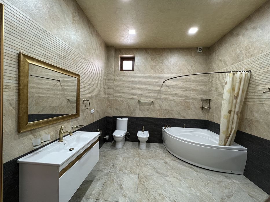 Урикзор (Учтепа тумани)  4 сотих 7 хона