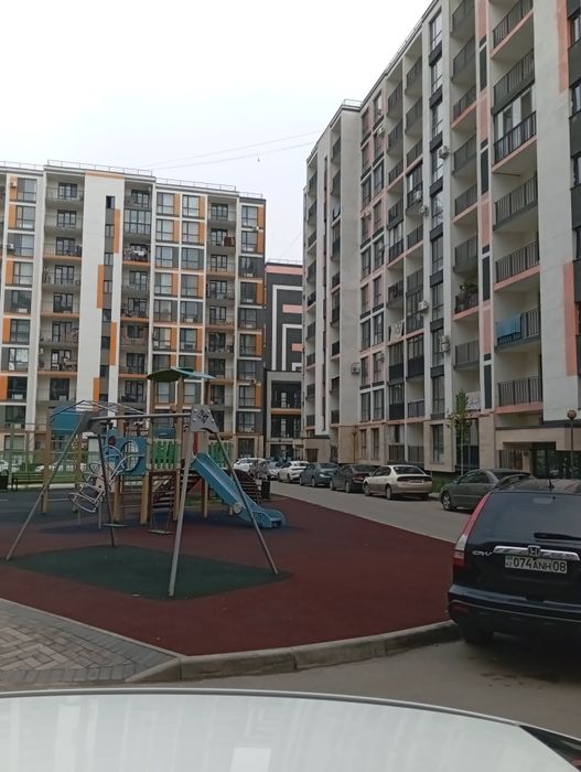 Продам квартиру Алма сити