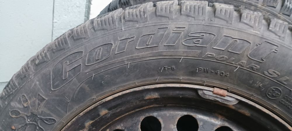 Резина с дисками