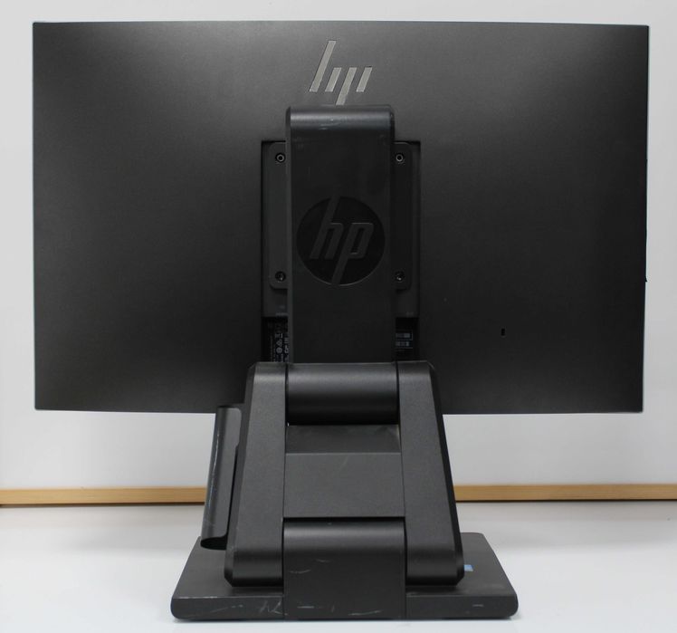 Компютър HP AIO EliteOne 800 G3 i5-7500/8GB RAM/256GB NVME  Win 11 Pro