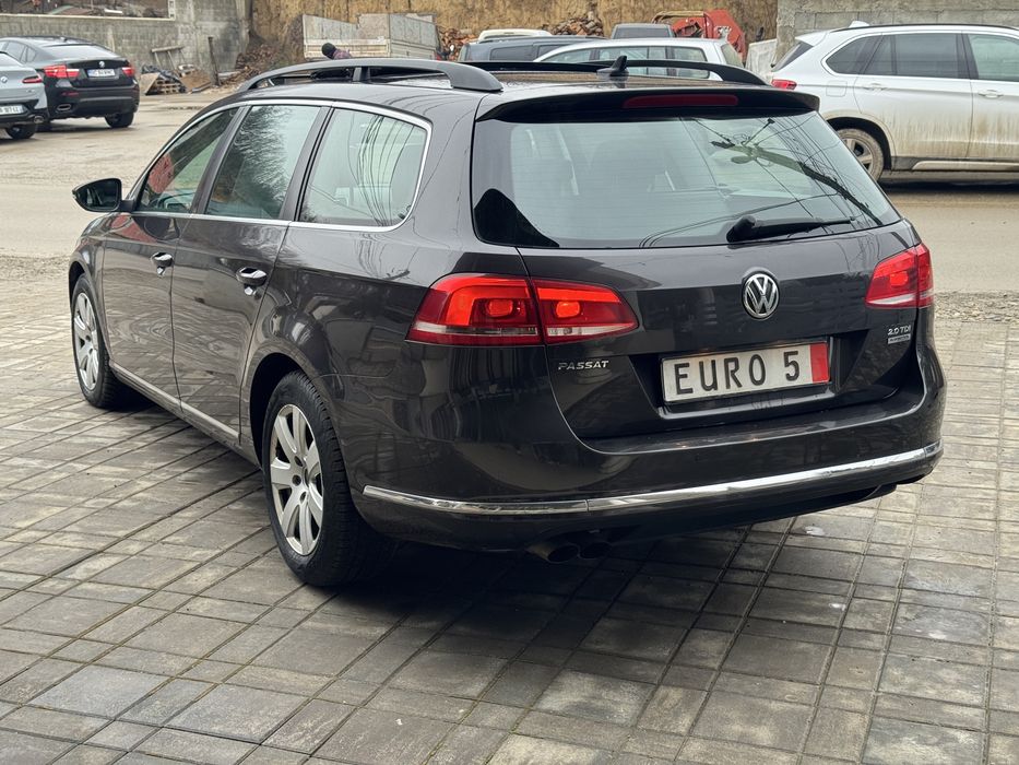 VOLKSWAGEN Passat 2012 — imagine 5