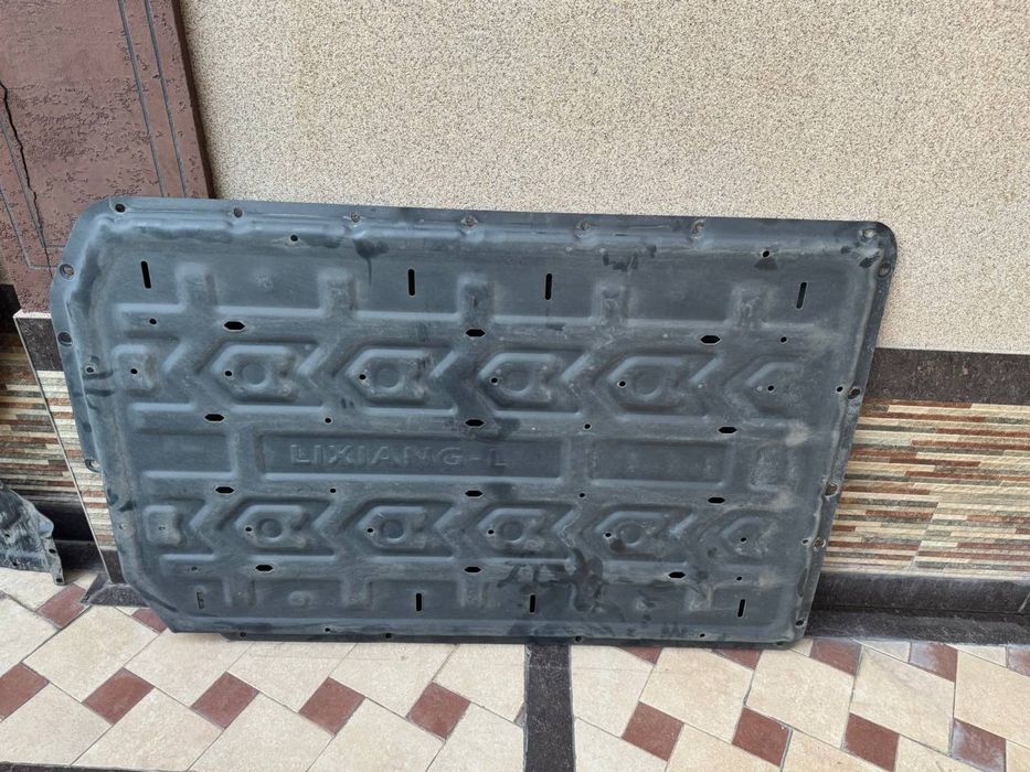 Защита днища шасси автомобиля Lixiang Li Auto L9 max