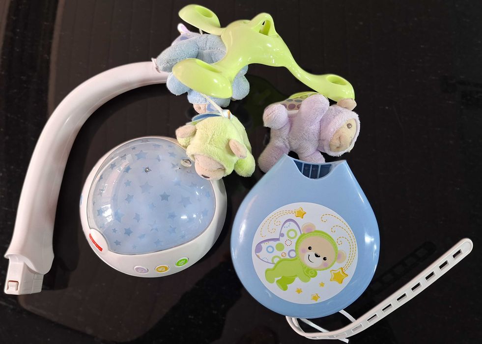 Бебешка музикална играчка и проектор за легло Fisher Price