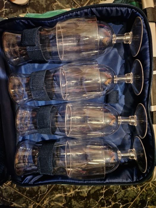 Кошница за пикник с принадлежности