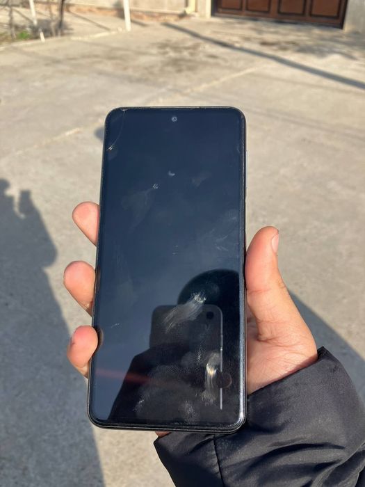 Redmi not 9 pro 128 talik karobka bor zaryadchik+chixol beriladi