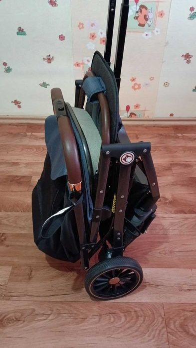 Продам коляску-трансформер