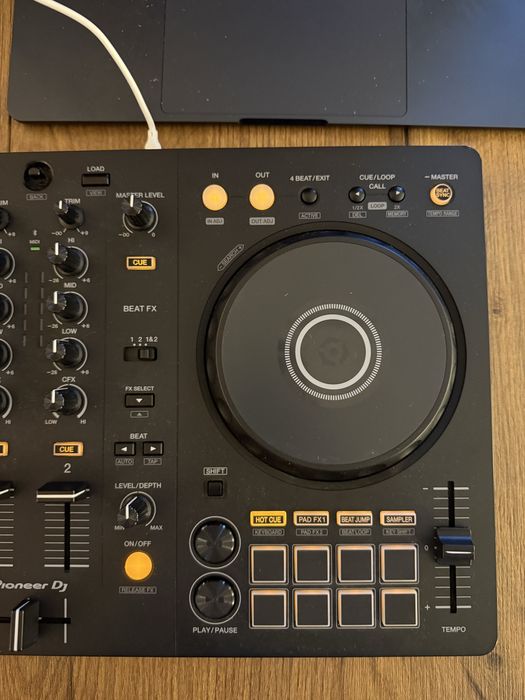 Pioneer DDJ-FLX 4