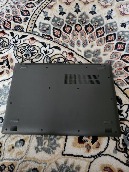 Ноутбук от lenovo