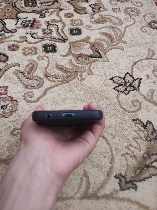 Redmi note 9 pro SROCHNA