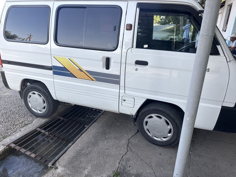 Damas rangi oq holati yahshi yili 2022