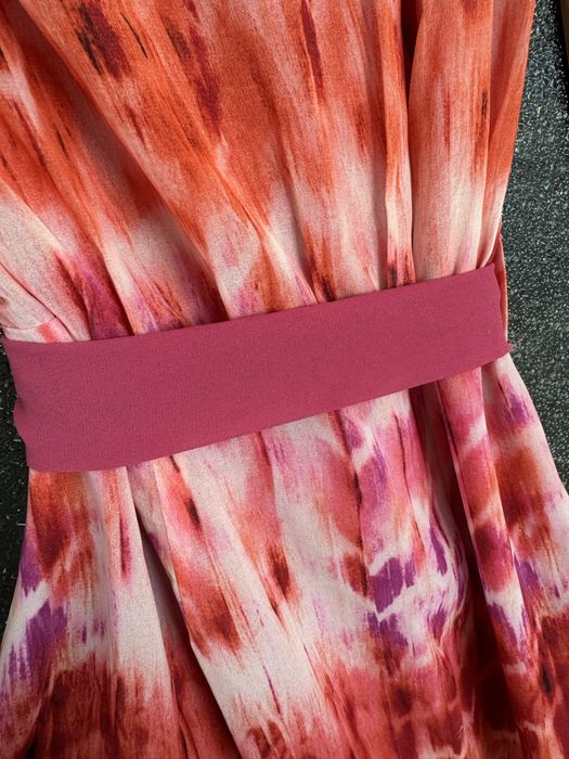 Бутикова дамска рокля - размер XS-S