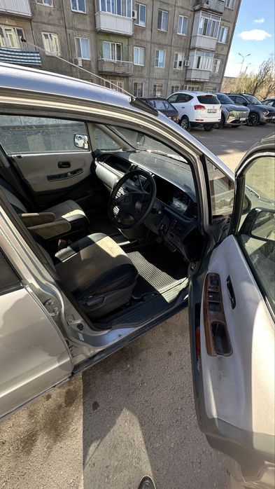 Продам машину Honda  Odyssey