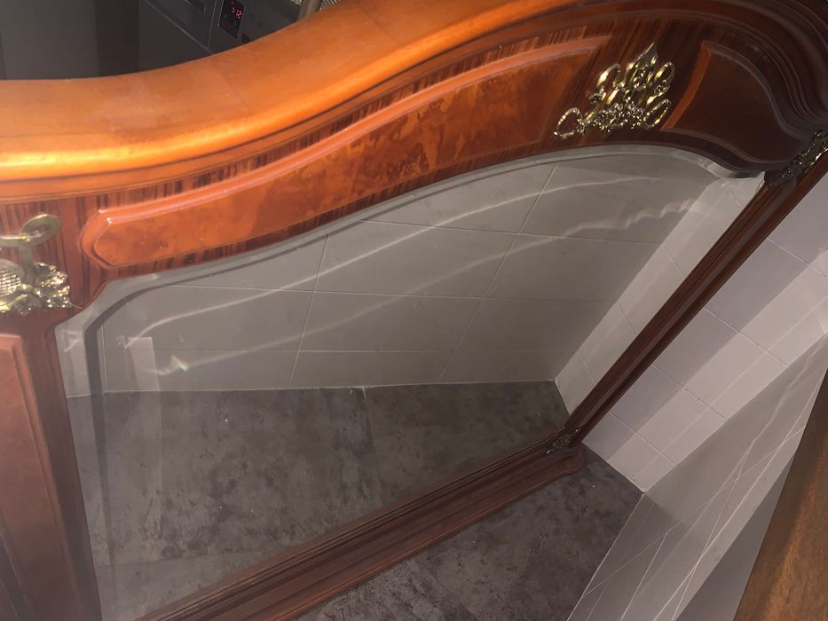 Продам зеркало от гостиной