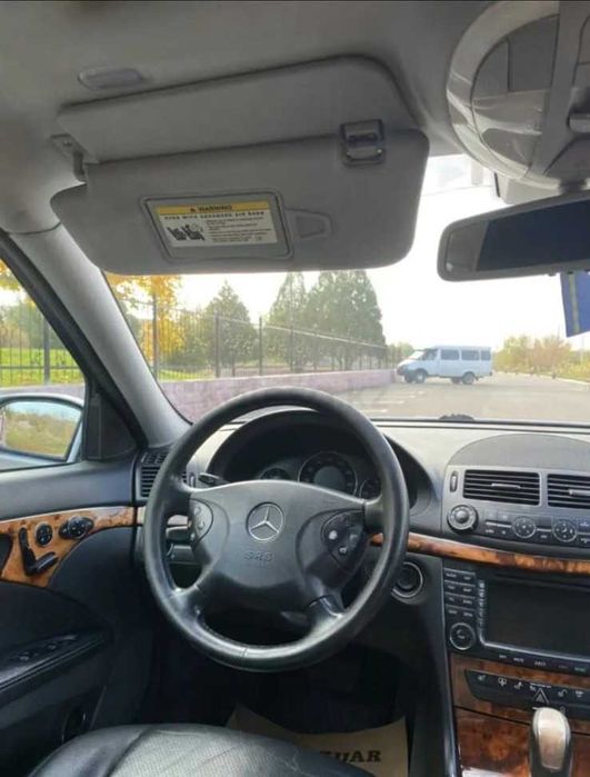 Продам Мерседес  - 211, 2005 года