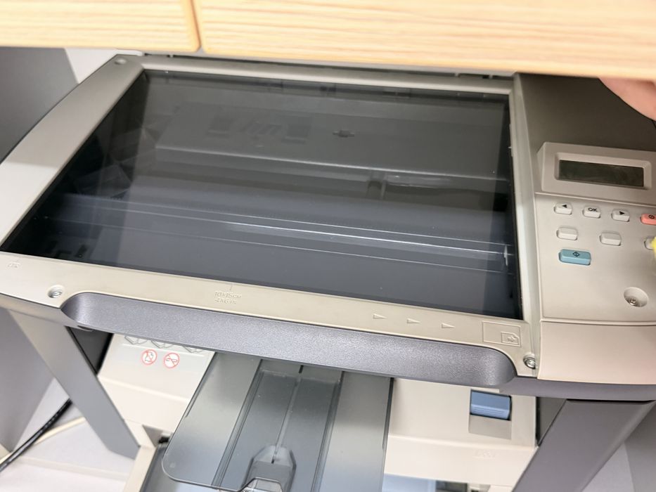 Принтер със скенер hp