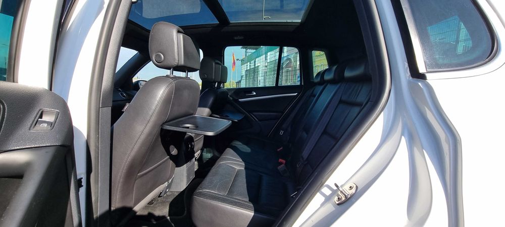 VW Tiguan 2.0 TDI R-Line Edition Panoramic An Fab.2013