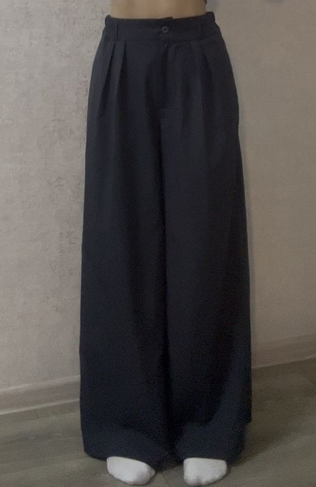 Продам серые брюки