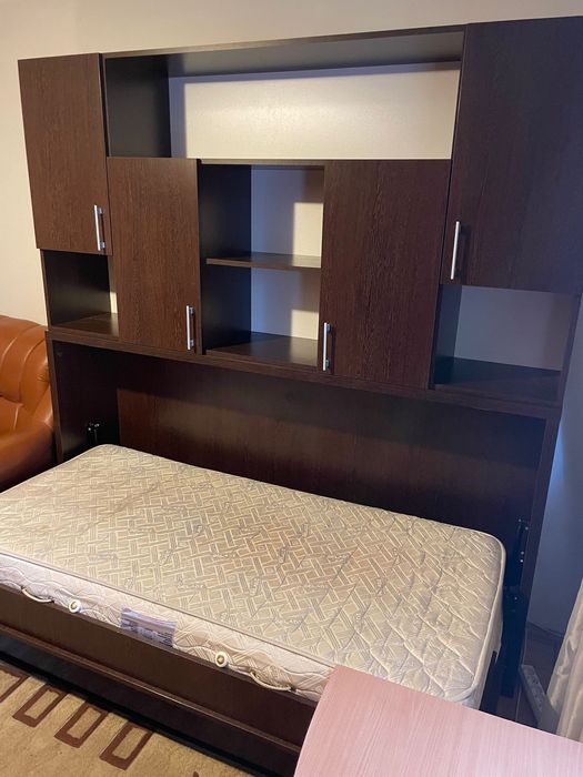 Mobilier incorporat cu saltea