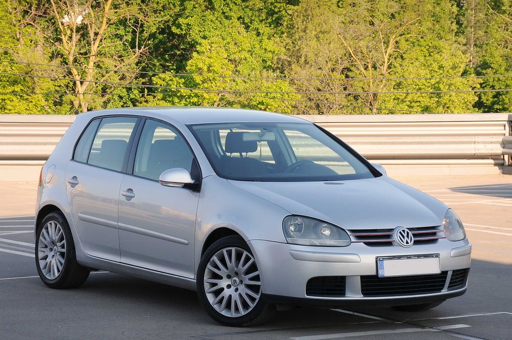 VW Golf 5 2005 1.9TDi 105 CP E4 dublu-climatronic, inmatriculat ofer fiscal