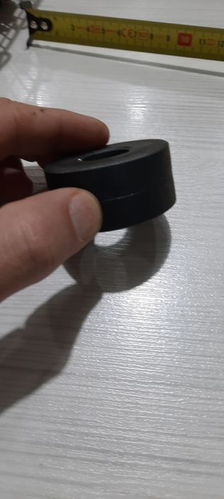 Магнит очень мощный