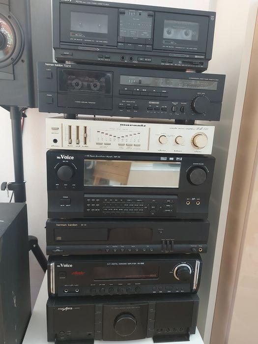Amplificatoare, cd, deck și boxe podea