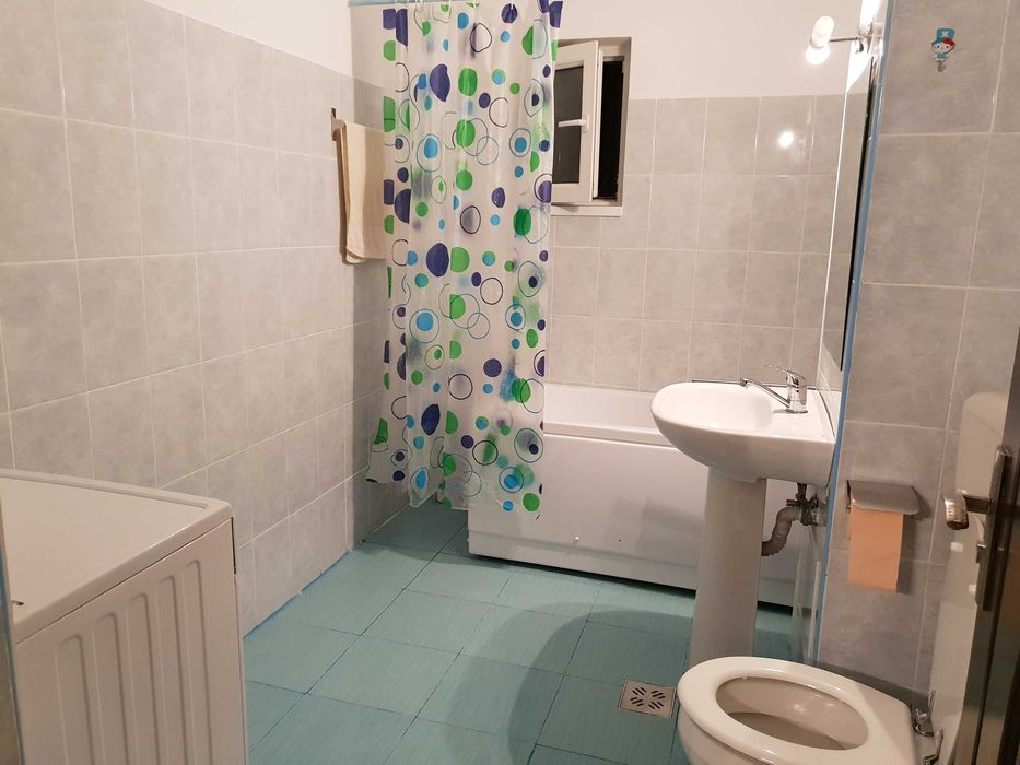 Închiriez apartament Apahida zona centrala