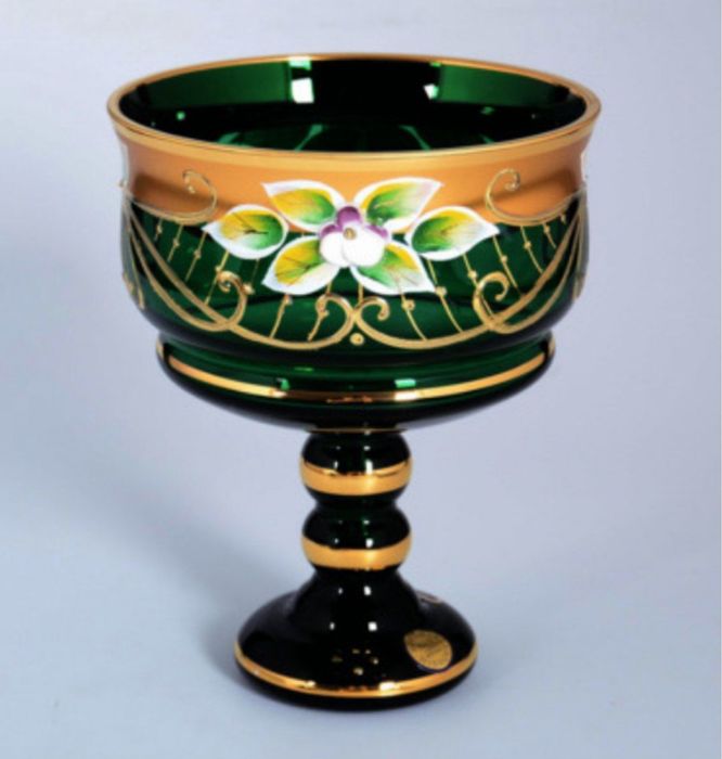 Bagema yashil chexiyaniki  яшил багема чехоский