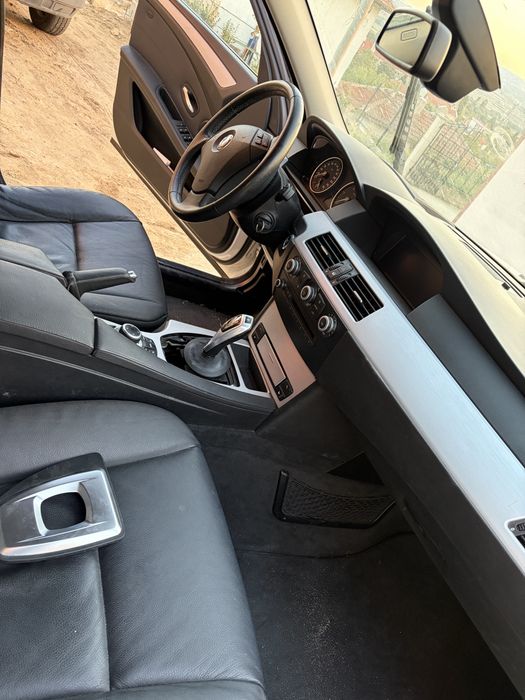 Bmw e61 530d 235 на части