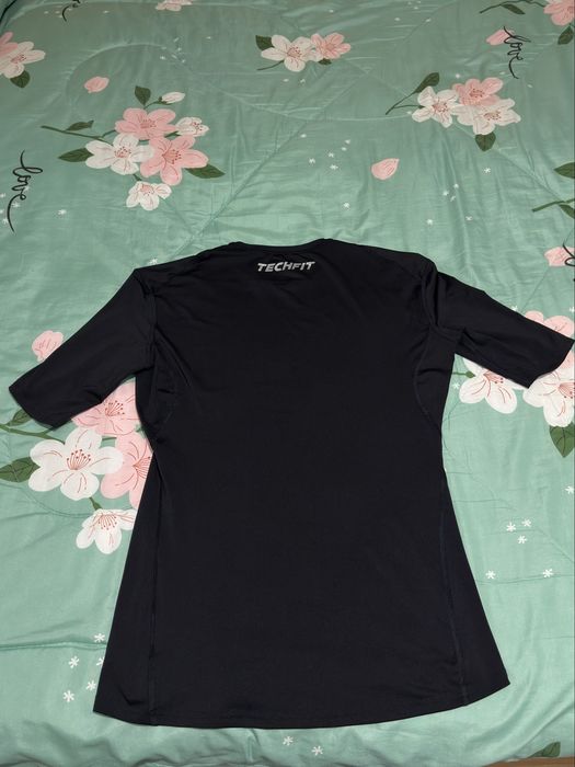 Tricou Adidas Techfit L-XL