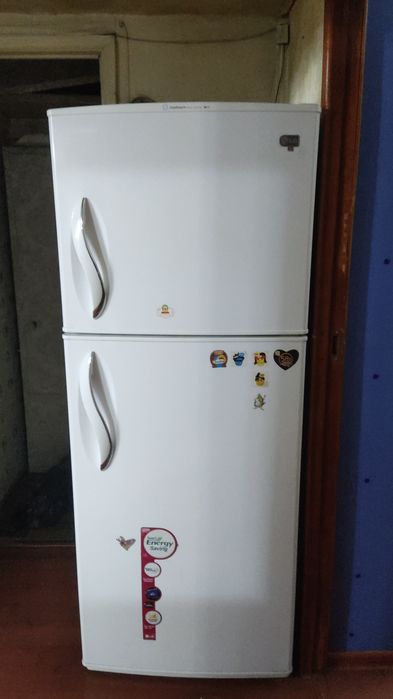 Продам холодильник