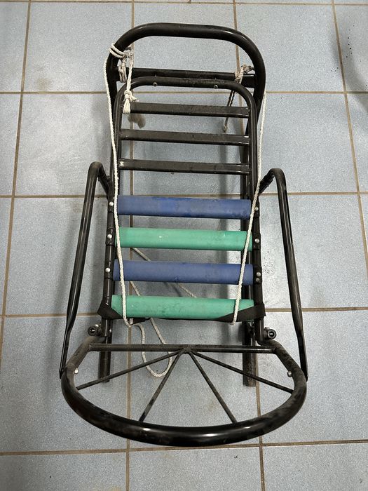 Продам санки детские в отличном состоянии