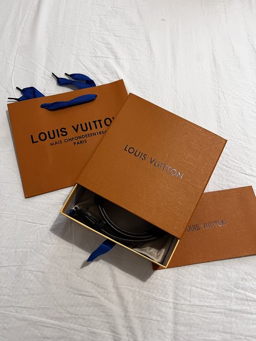 Curea Louis Vuitton