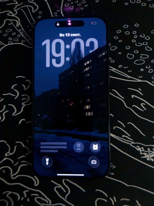 Новый iPhone 17 Pro Deep Blue 512Gb ESIM