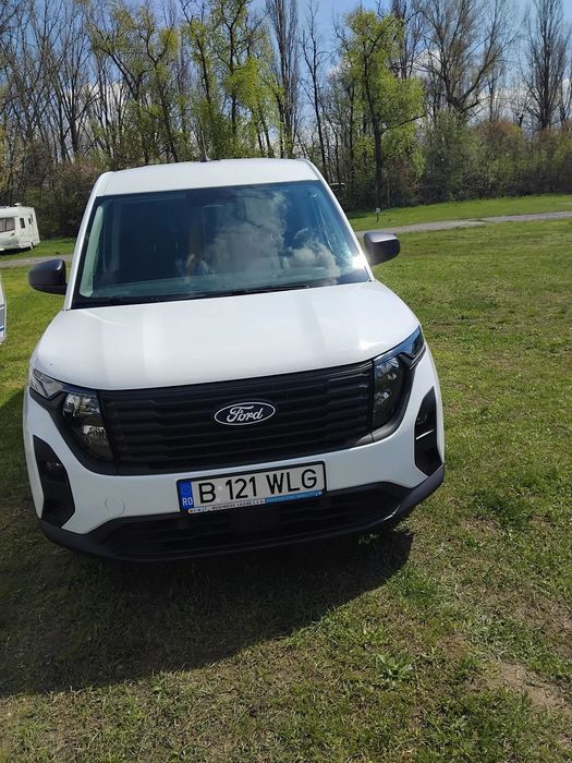 Ford Courier