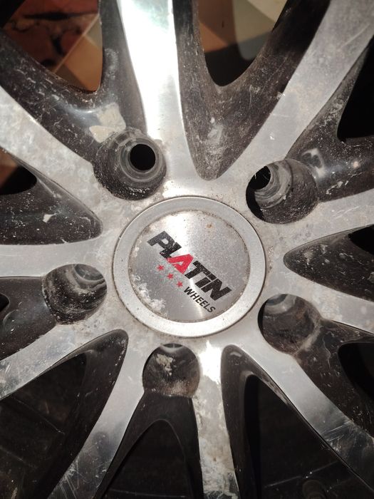 Гуми с джанти Boto