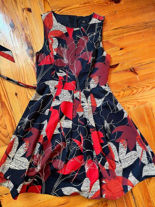 Платья короткие в идеальном состоянии