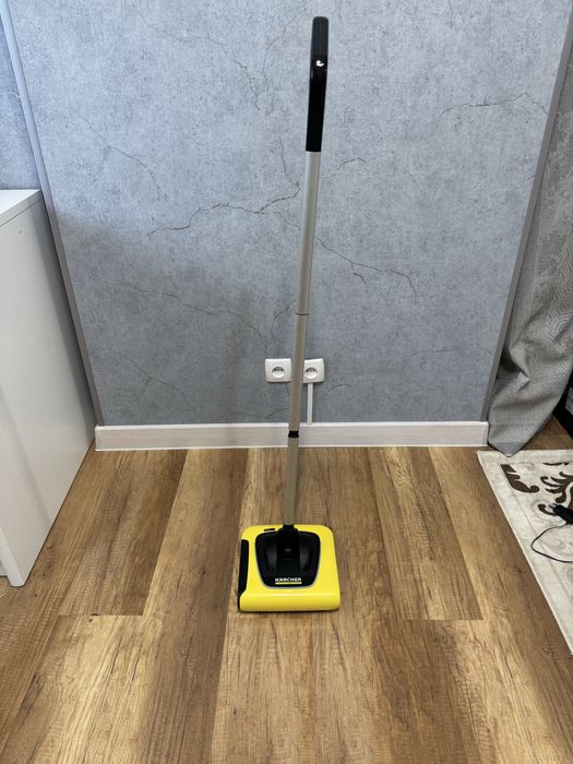 Электровеник Kärcher KB 5 – компактный и удобный