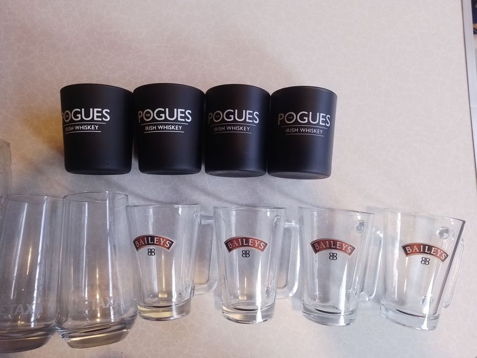 Стъклени чаши Бейлис, Джони Уокър и др.