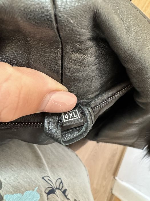Geaca de piele naturala
