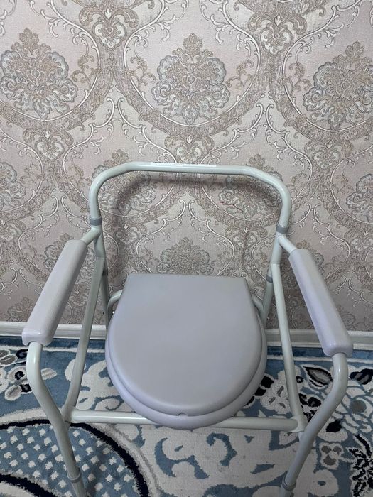 Кресло туалет санитарный