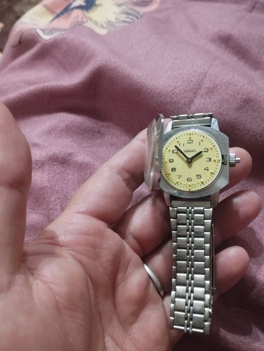 Продам часы для слепых