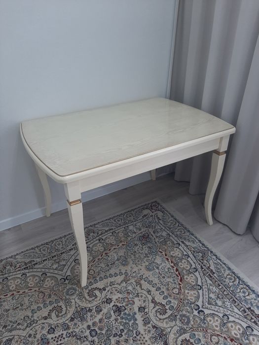 Продам стол рояль